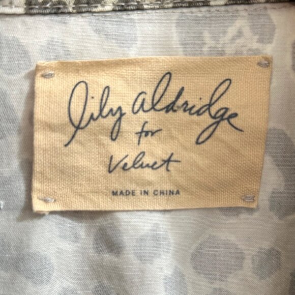 Lily Aldridge for Velvet Aziya leopard print jacket - Picture 4 of 11